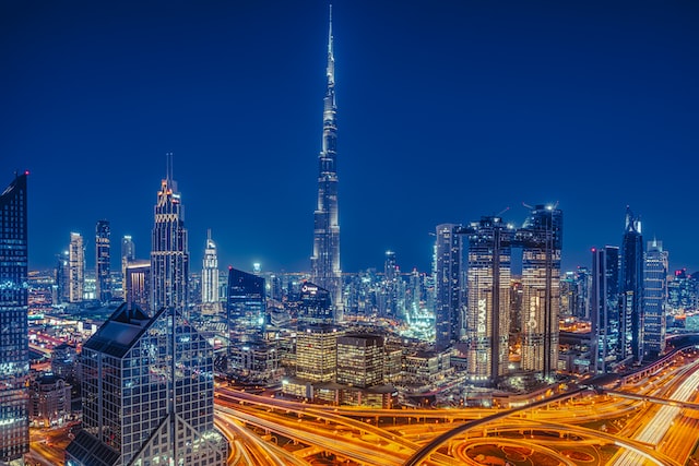 <strong>Places to Visit in Dubai during your Holiday</strong>